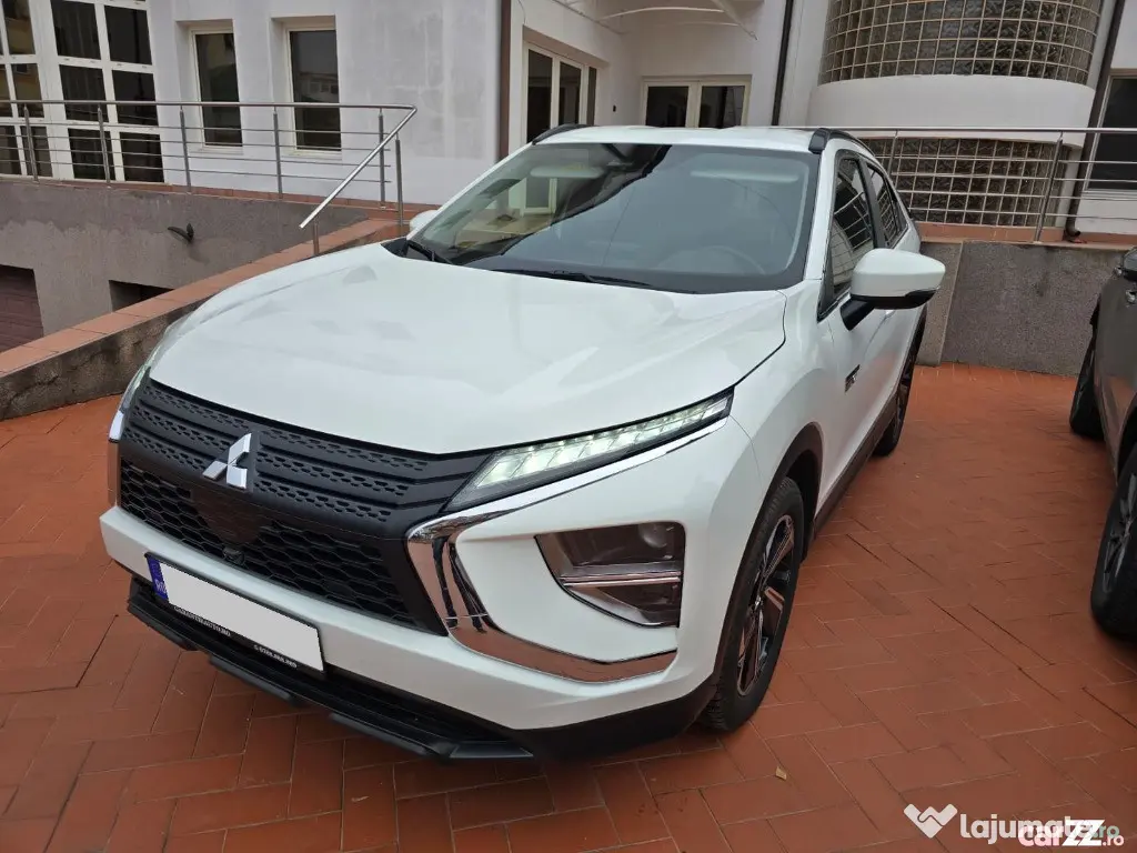 Mitsubishi Eclipse-Cross GARANTIEauto.ro Hibrid 4x4 Keyless Comenzi Vocale LED