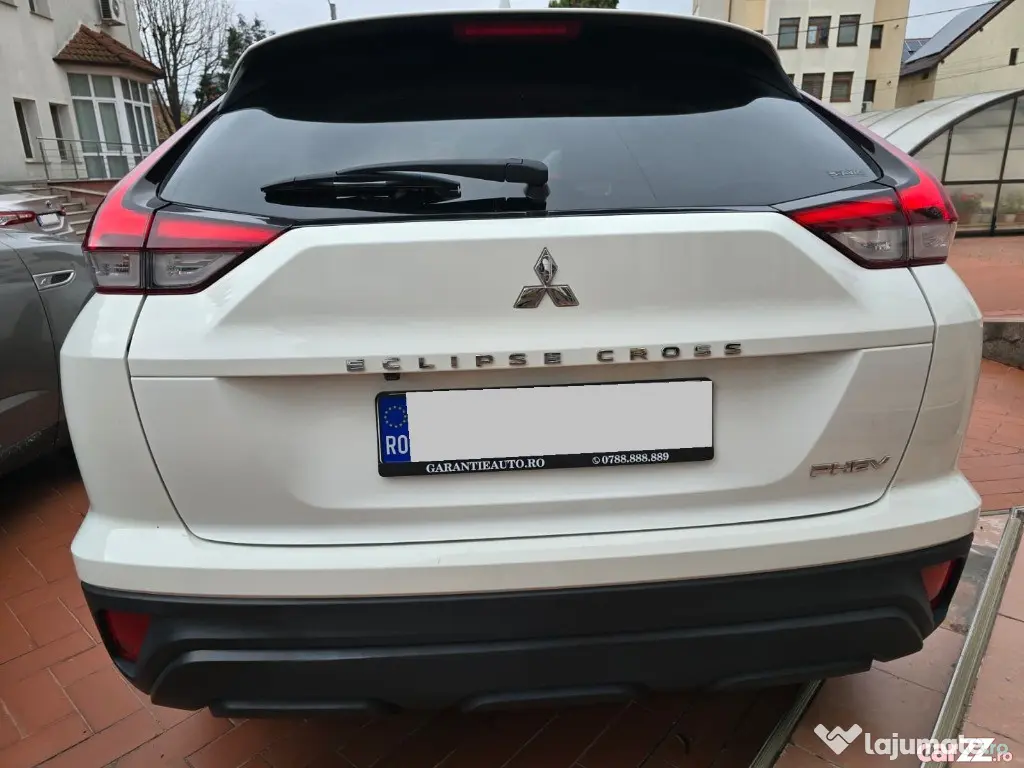Mitsubishi Eclipse-Cross GARANTIEauto.ro Hibrid 4x4 Keyless Comenzi Vocale LED 