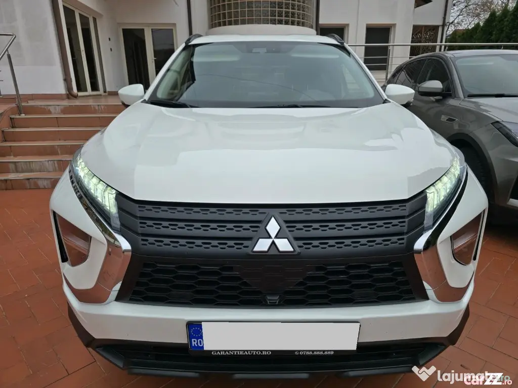 Mitsubishi Eclipse-Cross GARANTIEauto.ro Hibrid 4x4 Keyless Comenzi Vocale LED 