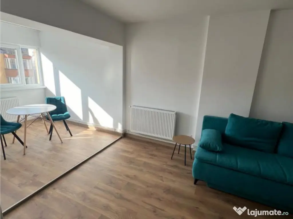 Apartament doua camere, decomandat, Grivitei, Brasov 