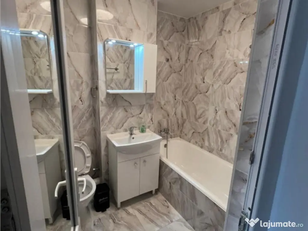 Apartament doua camere, decomandat, Grivitei, Brasov 