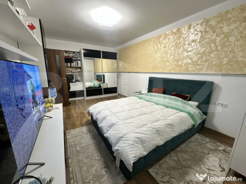 Garsoniera decomandata, etaj 1, zona Casa Stiintei