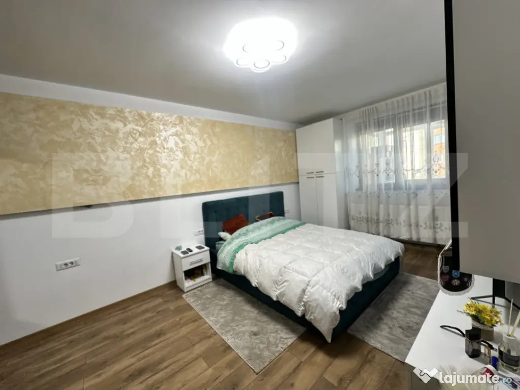 Garsoniera decomandata, etaj 1, zona Casa Stiintei