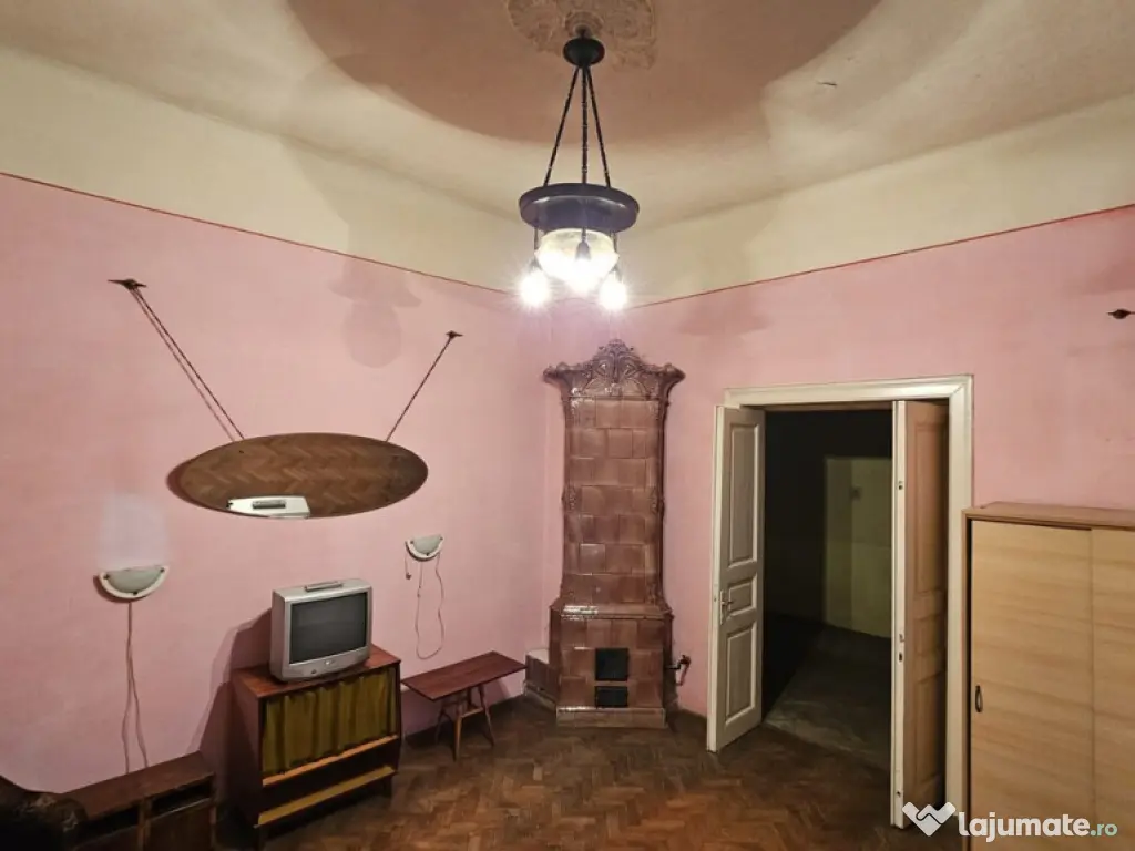 ULTRACENTRAL–Casă tip duplex -Ideal locuință sau invest