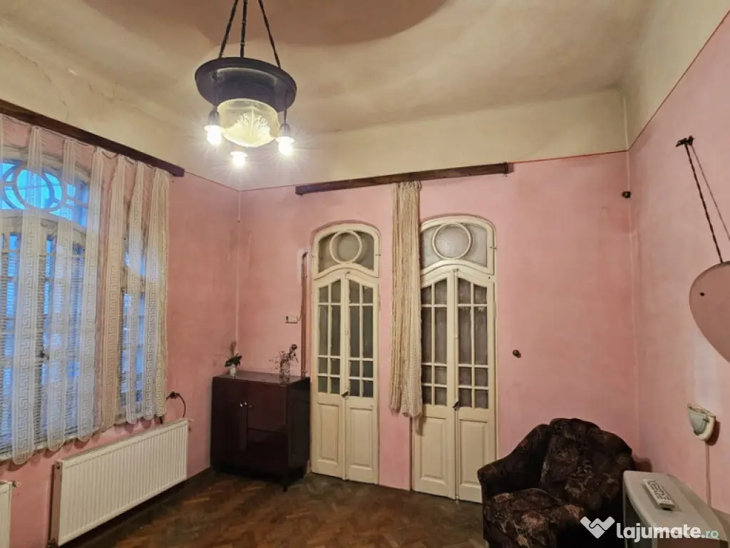 ULTRACENTRAL–Casă tip duplex -Ideal locuință sau invest