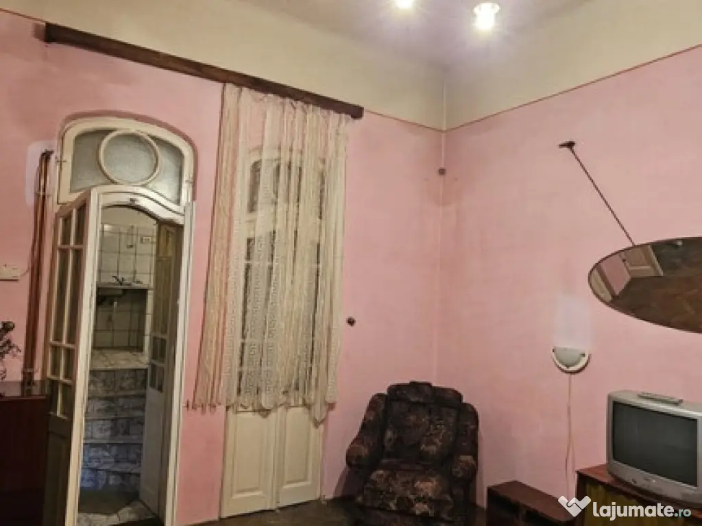 ULTRACENTRAL–Casă tip duplex -Ideal locuință sau invest