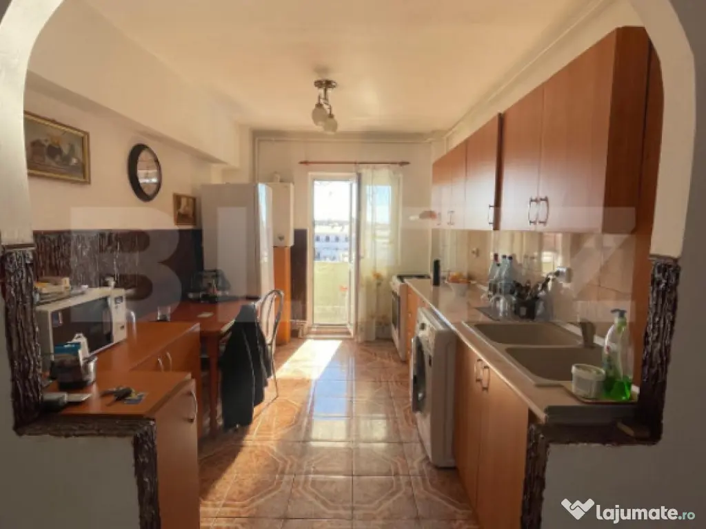 Apartament 5 camere, 100 mp, zona ultracentrala, Campia Turz