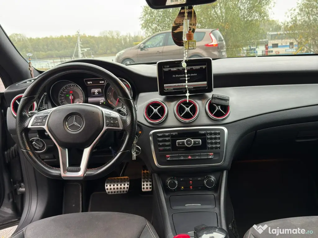 Mercedes CLA250 AMG Line