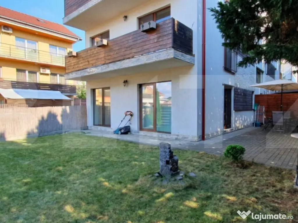 Apartament 2 camere cu curte privată și garaj subteran – 