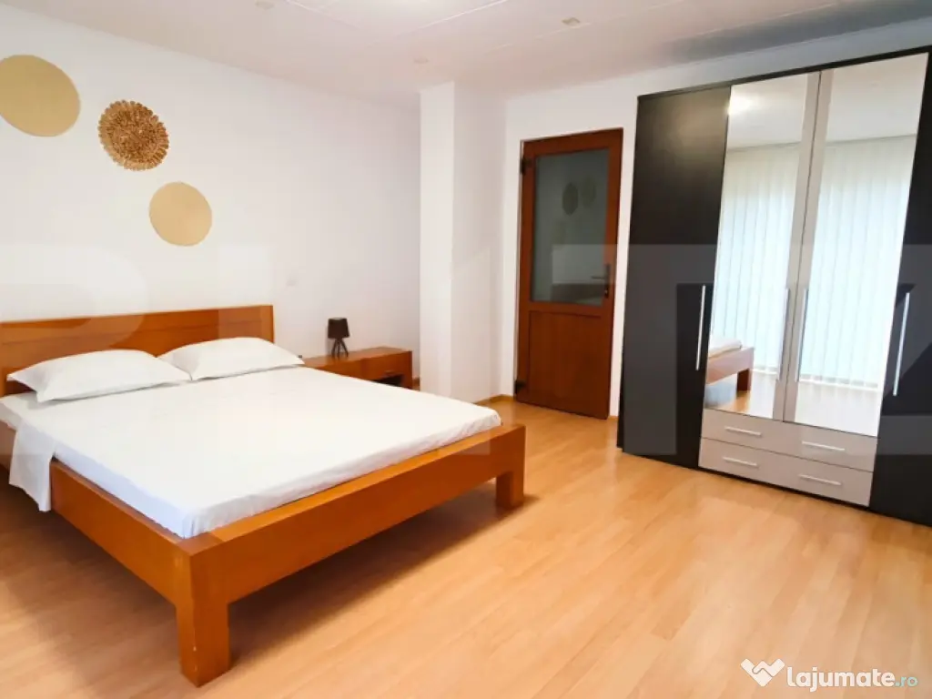 Apartament 2 camere cu curte privată și garaj subteran – 