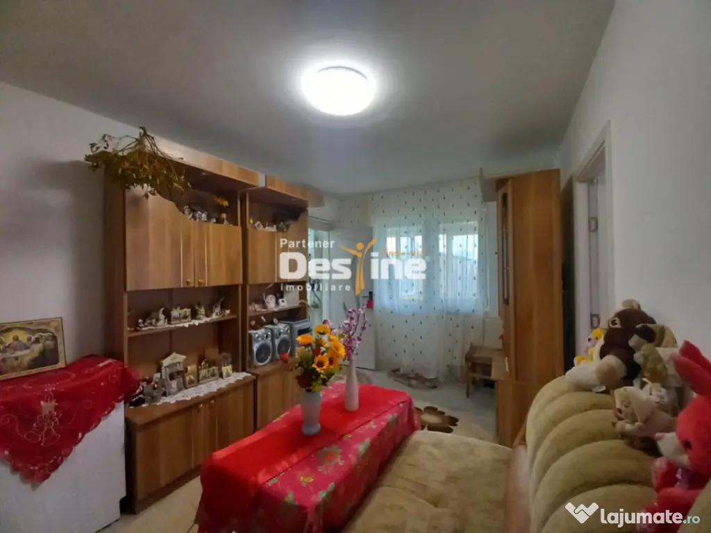 Apartament 2 camere 37 mp renovat mobilat utilat Tudor Vladi