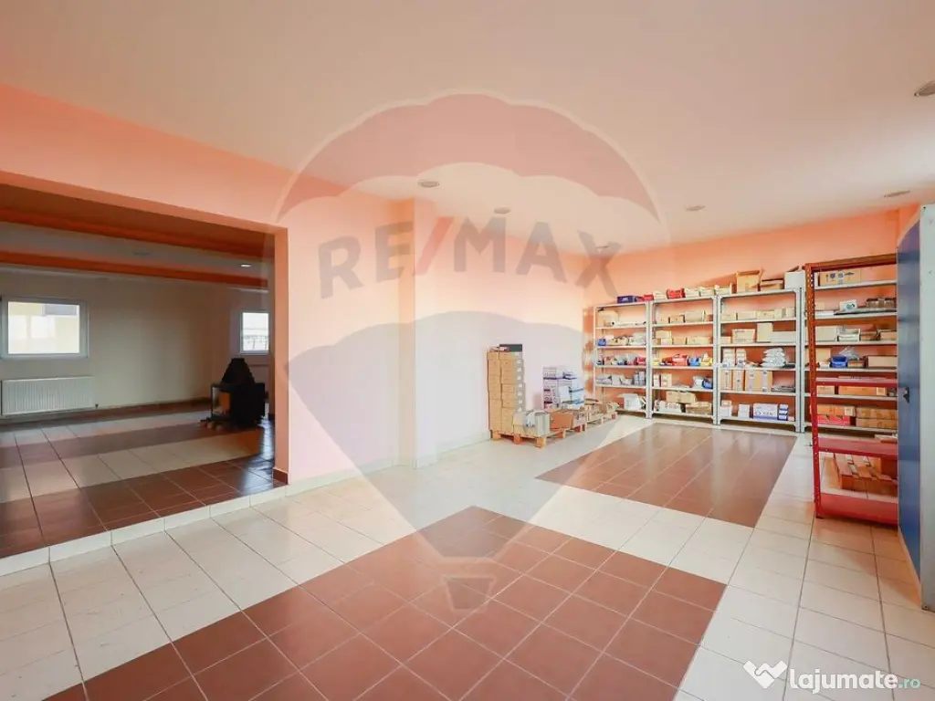 Spațiu industrial 1000 mp de vânzare în zona Vest 