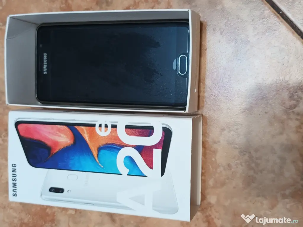 De vinzare Telefoane SAMSUNG A 20 și REDMİ