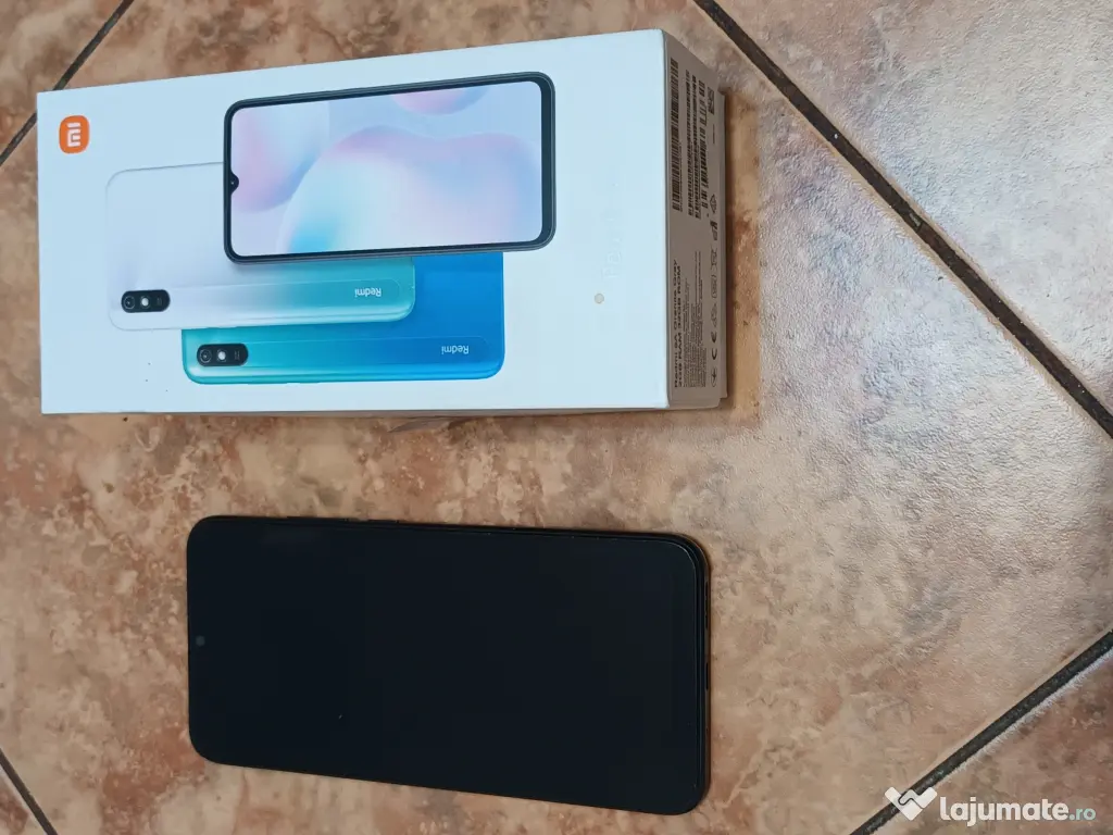 De vinzare Telefoane SAMSUNG A 20 și REDMİ