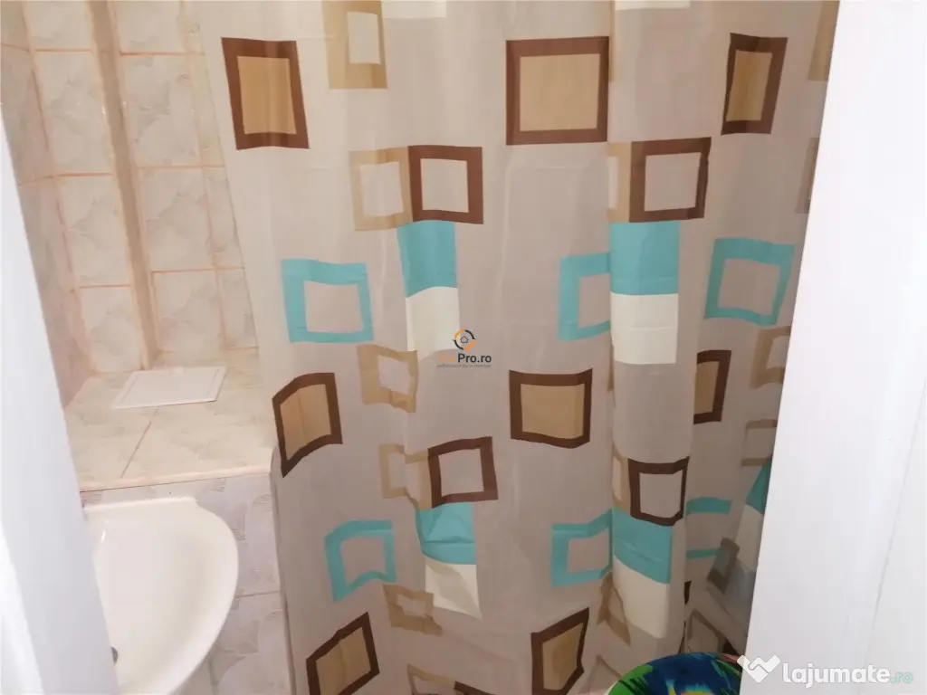 Proprietar Decomandat Etaj 1 cu Centrala Proprie 