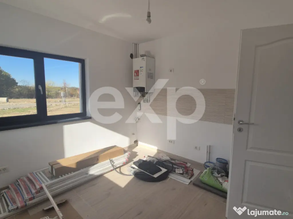 Casă nouă 5 camere, 151 mp utili, teren 1.563 mp – Albot 