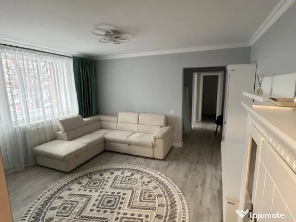 Apartament Lux 3 camere 87mp central cu 2parcare 700€