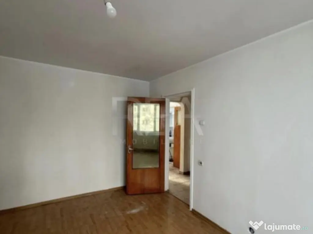 3 camere, decomandat, 4/4, boxa, centrala-Politehnica 