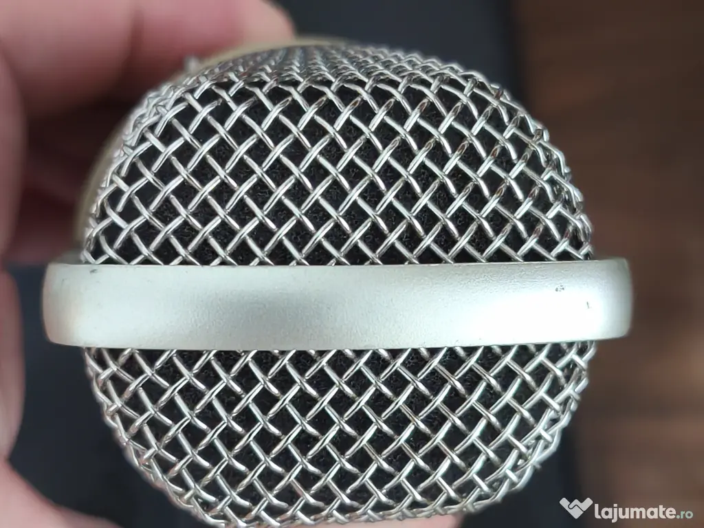 Microfon Behringer cu suport 