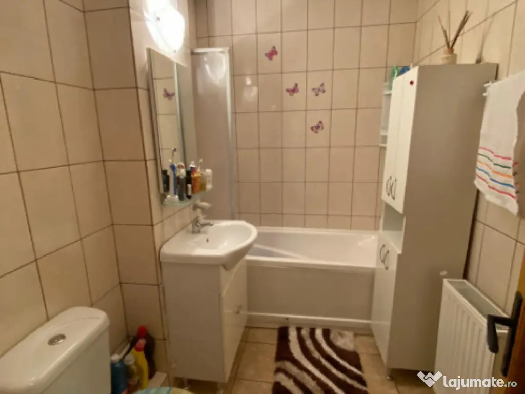 - Etaj 1. Apartament 2 camere confort 1 , Progresu, mobilat.