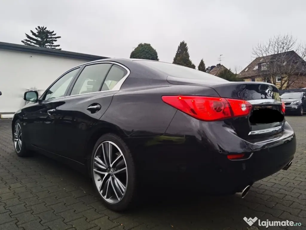 Infiniți Q50 2015 93.000km