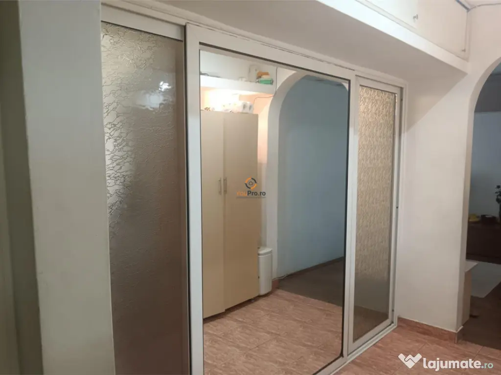 Apartament 4 camere etaj 2 zona Dacia 