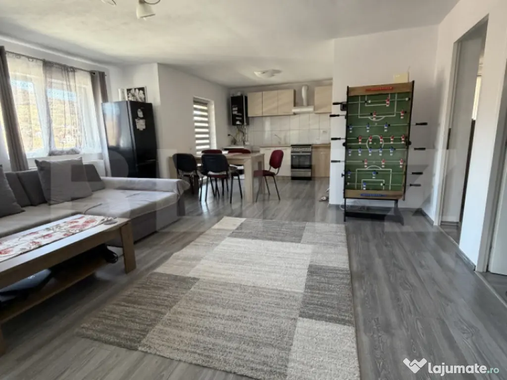 Casă de vânzare 80 mp,cu teren 400 de mp pe Strada Ghinzii 