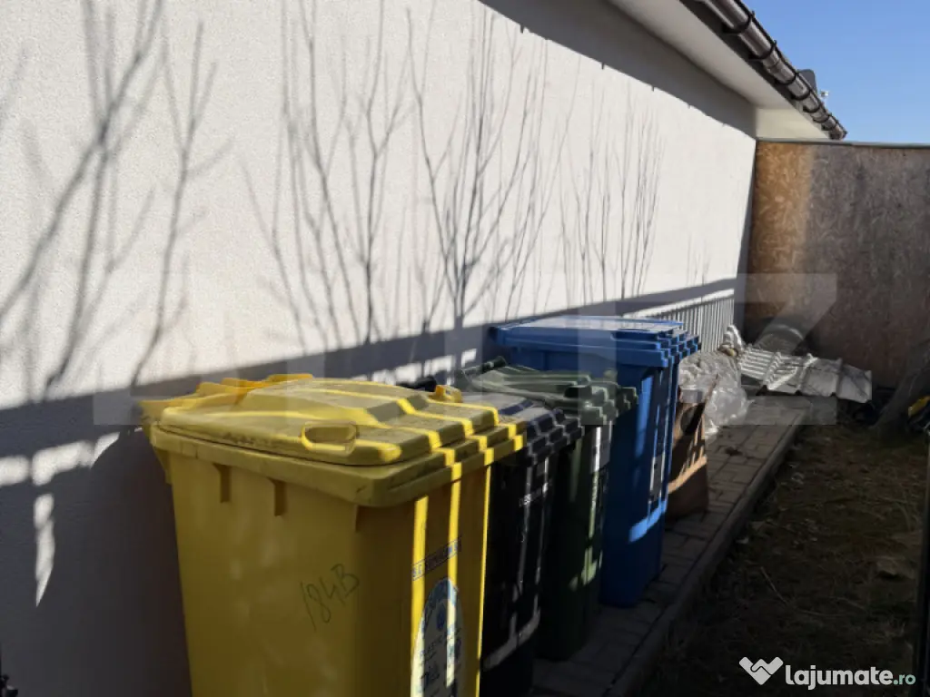 Casă de vânzare 80 mp,cu teren 400 de mp pe Strada Ghinzii 