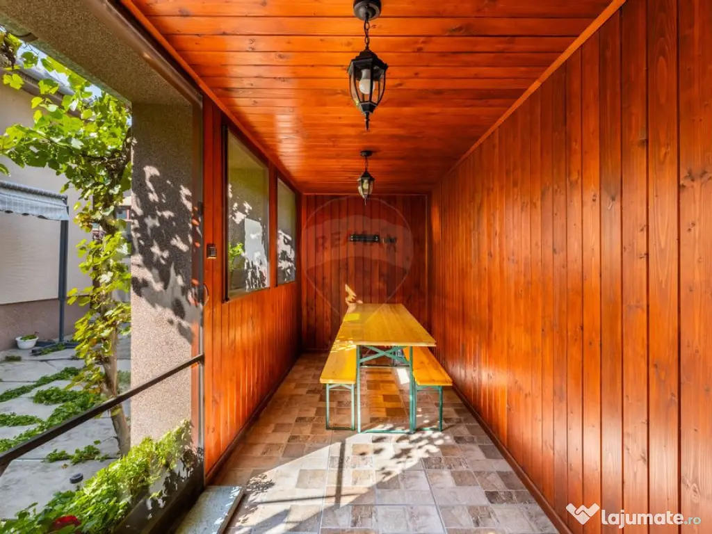 Casă 3 camere UTA Arad cu birou, garaj și atelier. Comi... 