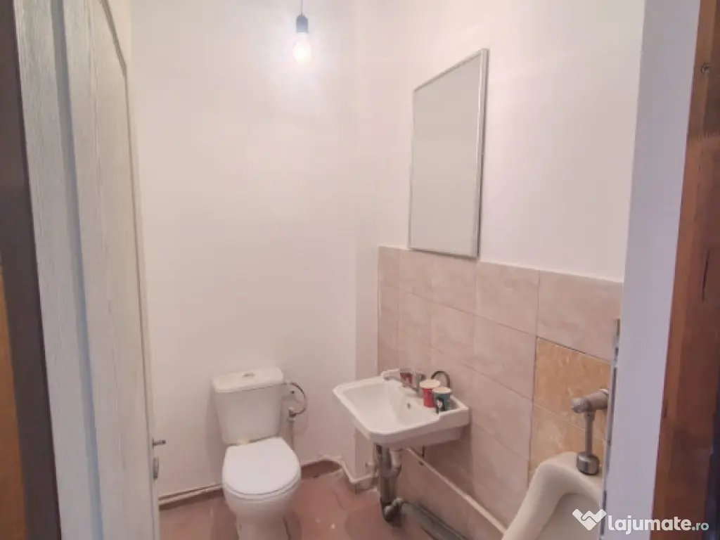 Casa de inchiriat pentru muncitori, 3 camere, 75mp 