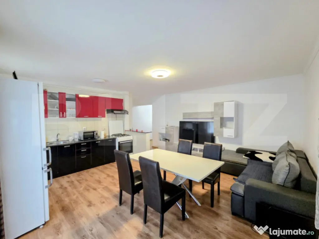 Apartament 2 camere, balcon închis, zona Centrala, Floreșt 