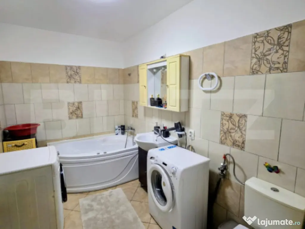 Apartament 2 camere, balcon închis, zona Centrala, Floreșt 