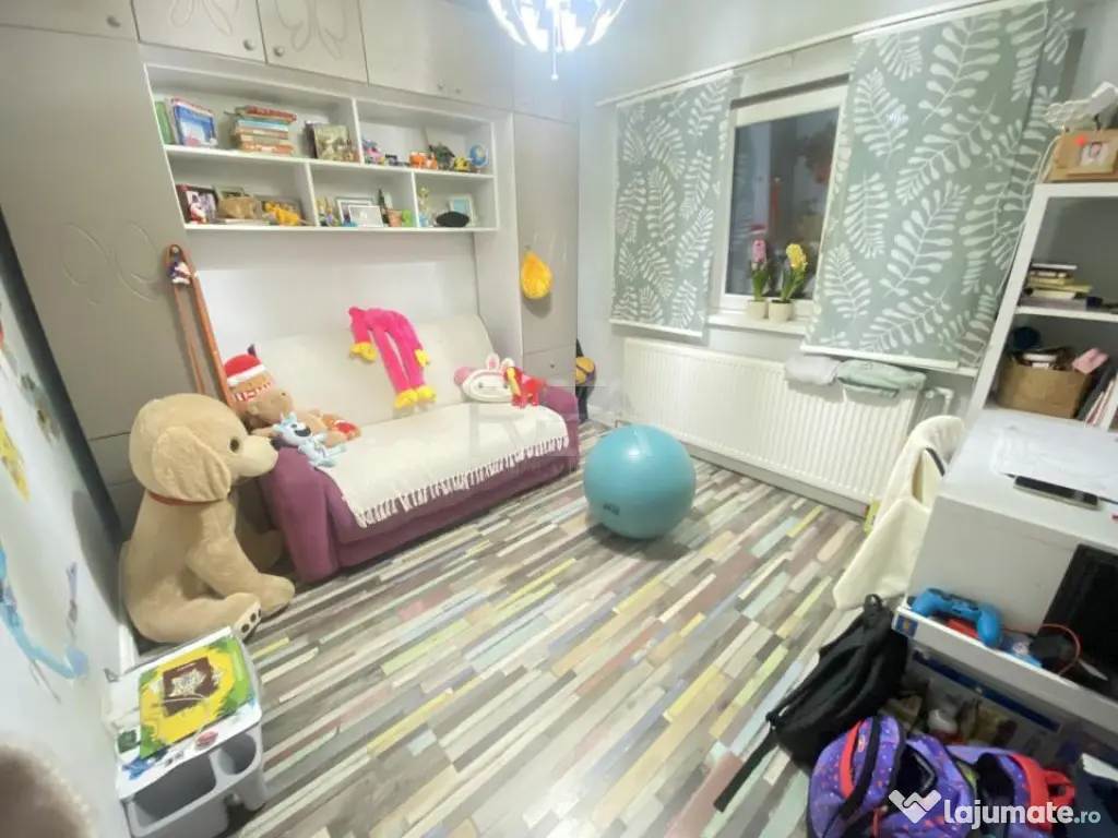 4 Camere-Decomandat- Salaj