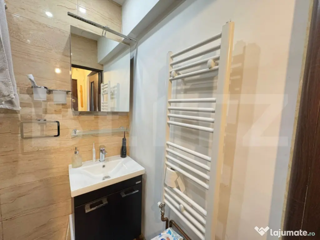 Apartament cu 1 camera decomandata in zona AEM 