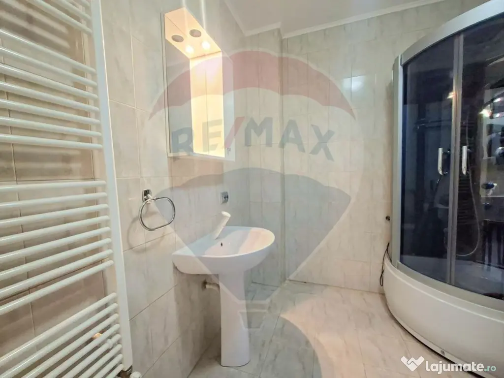 Apartament 2 camere de închiriat – Bloc Via Romana, et...