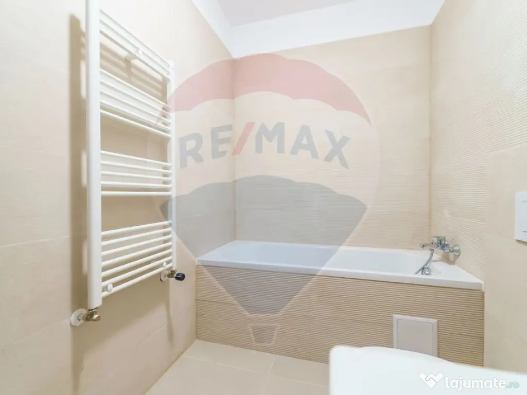 Apartament cu 2 camere de închiriat, Adora Park. 