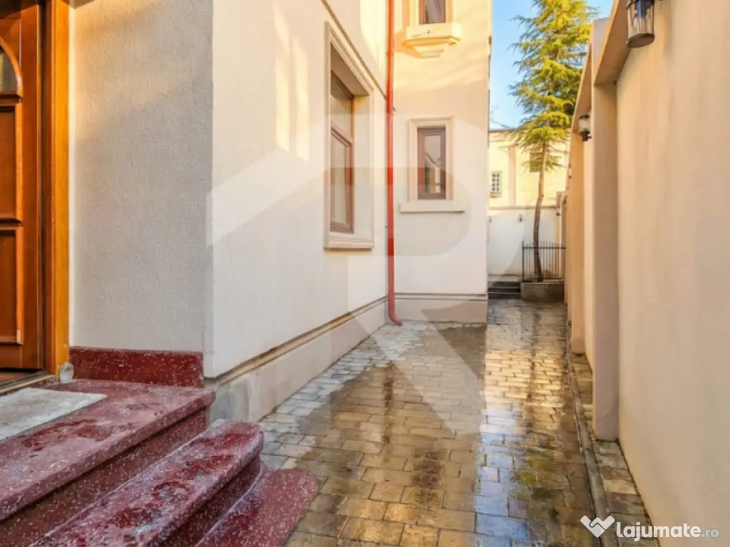 Spațiu profesional cu caracter într-o vilă individuală 