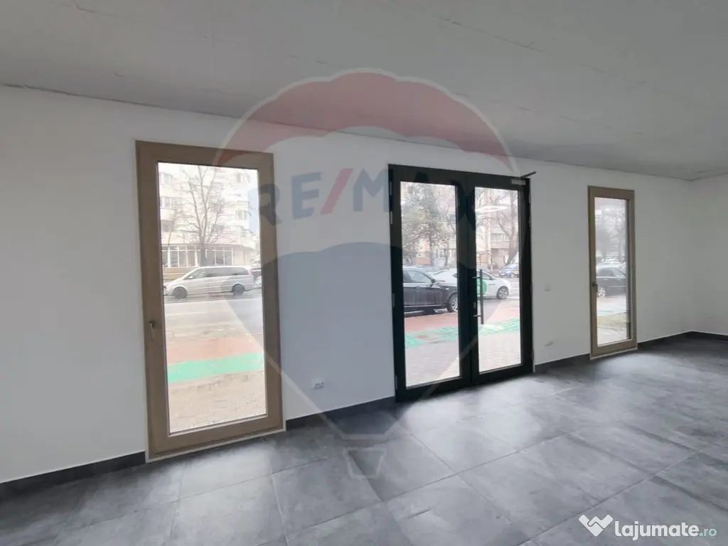 Spațiu comercial de 80mp în zona Burdujeni 