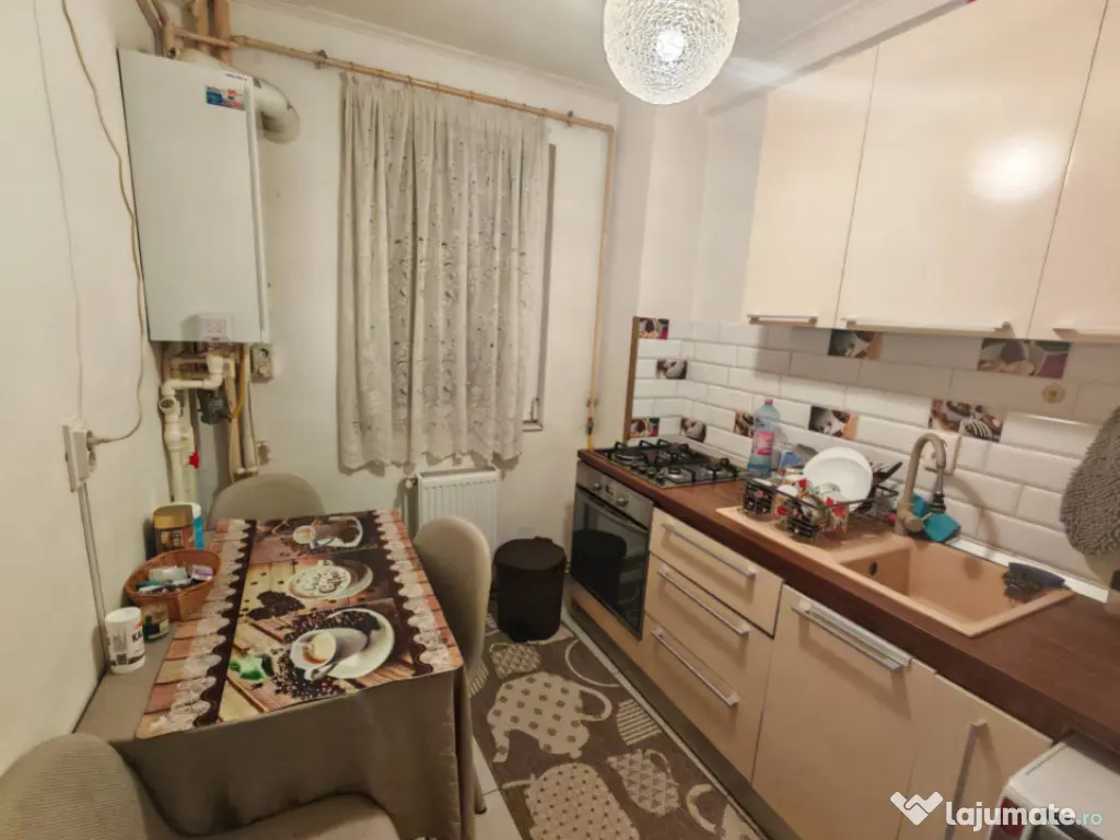 Apartament 2 camere de inchiriat, situat in Centru 