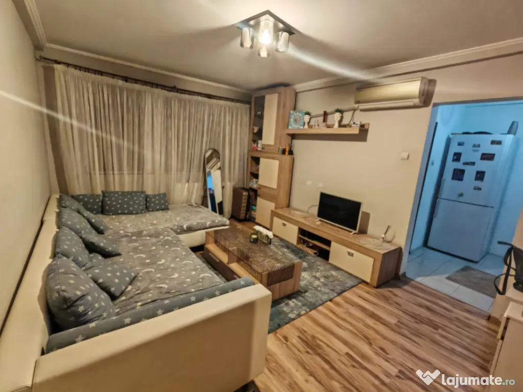 Apartament 2 camere de inchiriat, situat in Centru 