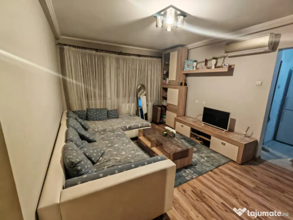 Apartament 2 camere de inchiriat, situat in Centru 