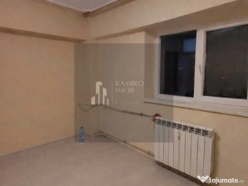 3 Camere Renovat - Metrou Aparatori la 1 Min - 2 Grupuri ...