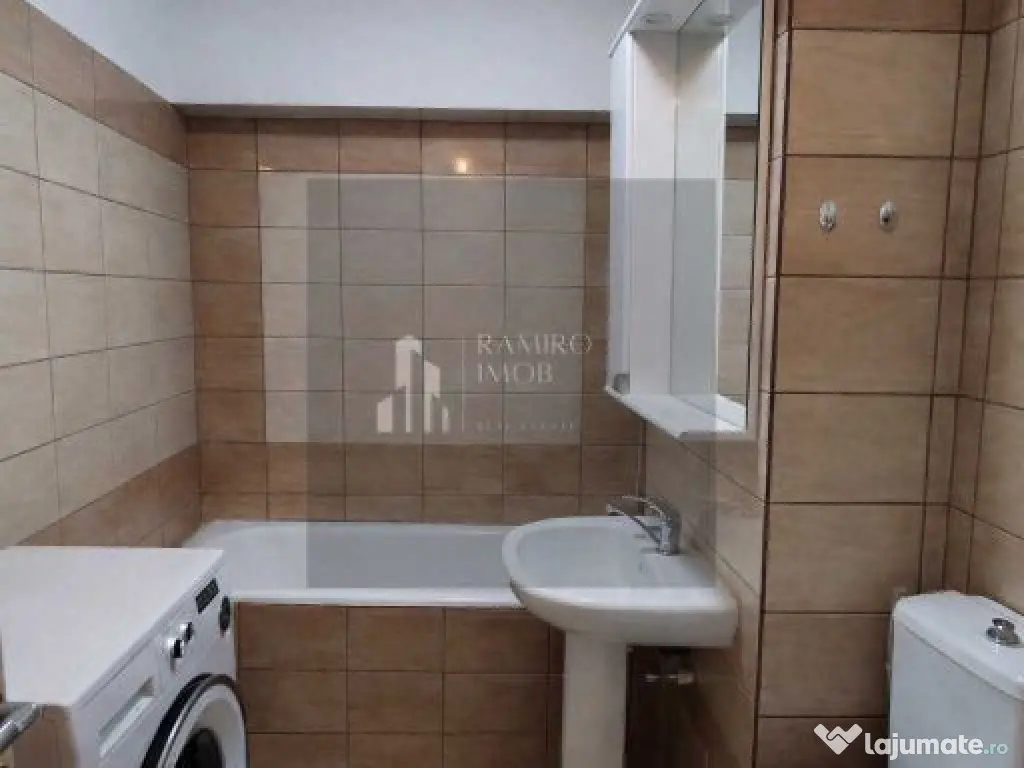 3 Camere Renovat - Metrou Aparatori la 1 Min - 2 Grupuri ...