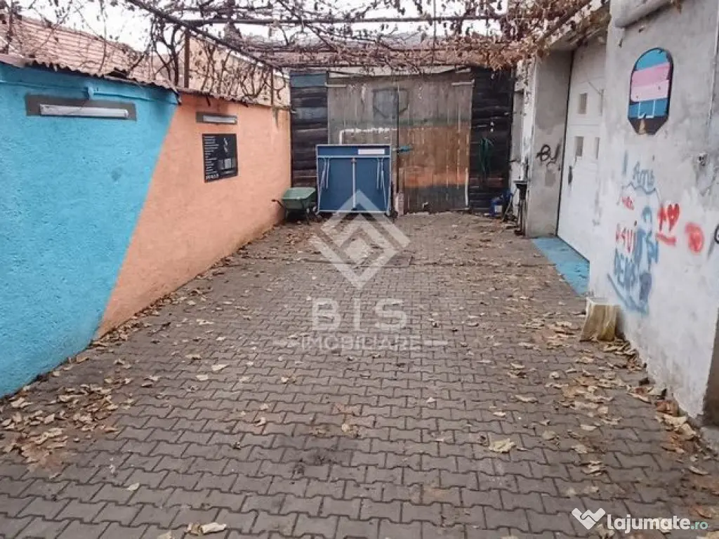 Casă istorică unică de vânzare – Piața Centrală