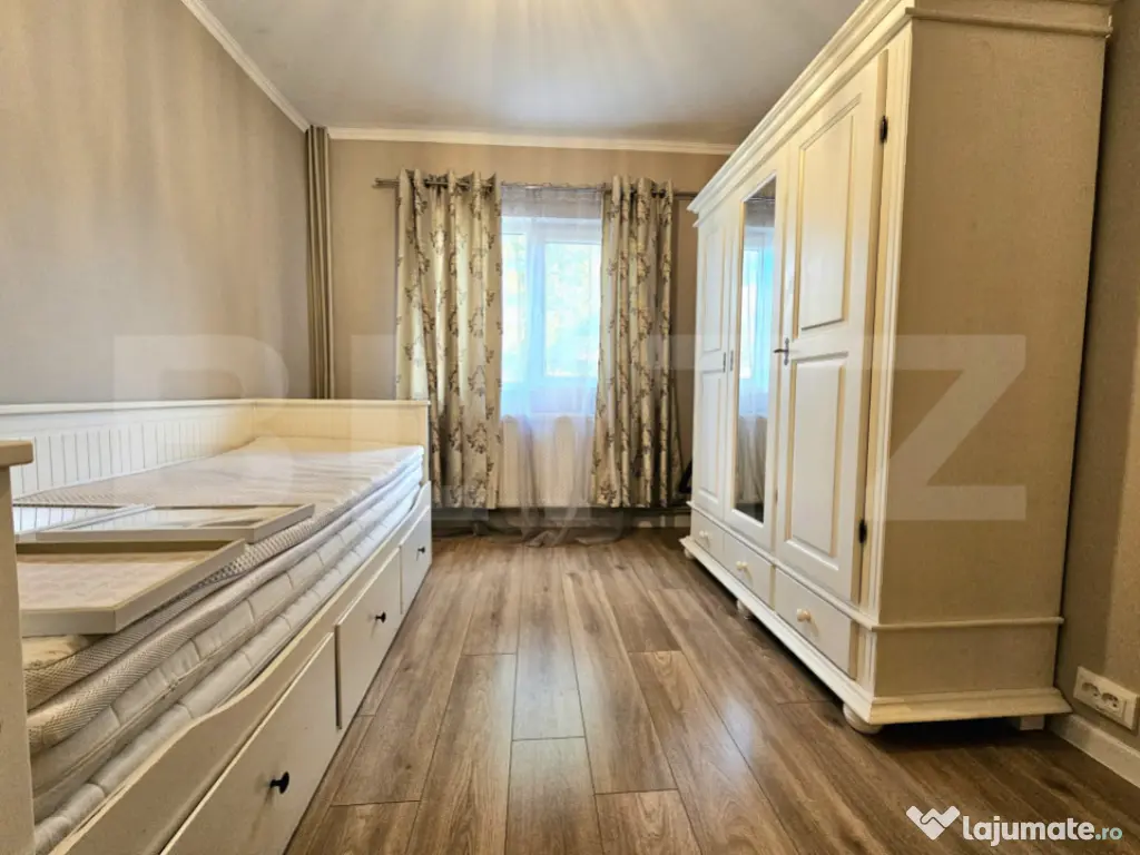 Apartament 3 camere decomandat