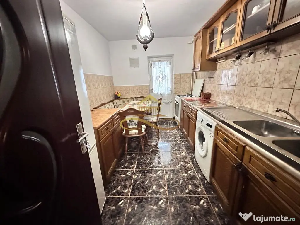 De vanzare apartament 3 camere decomandat Slanicului Bacau 