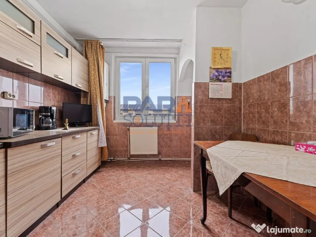 Apartament 4 camere - Ultracentral / Bd. RomanMușat 