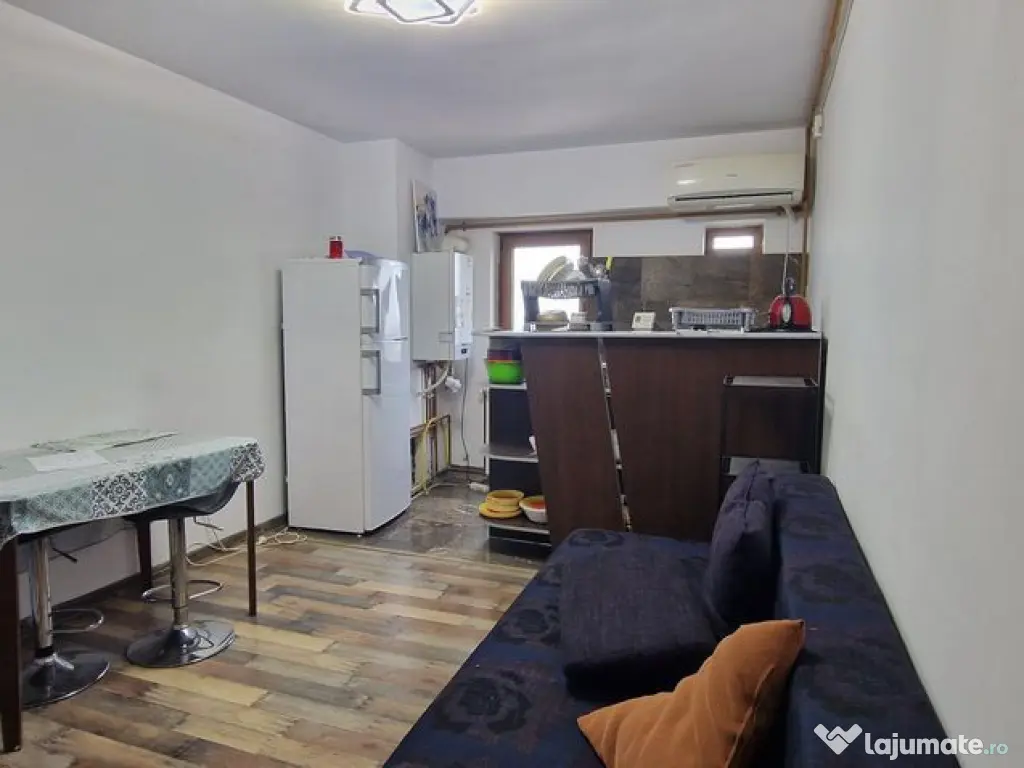 Doua camere comfort maxim, zona Gara. 