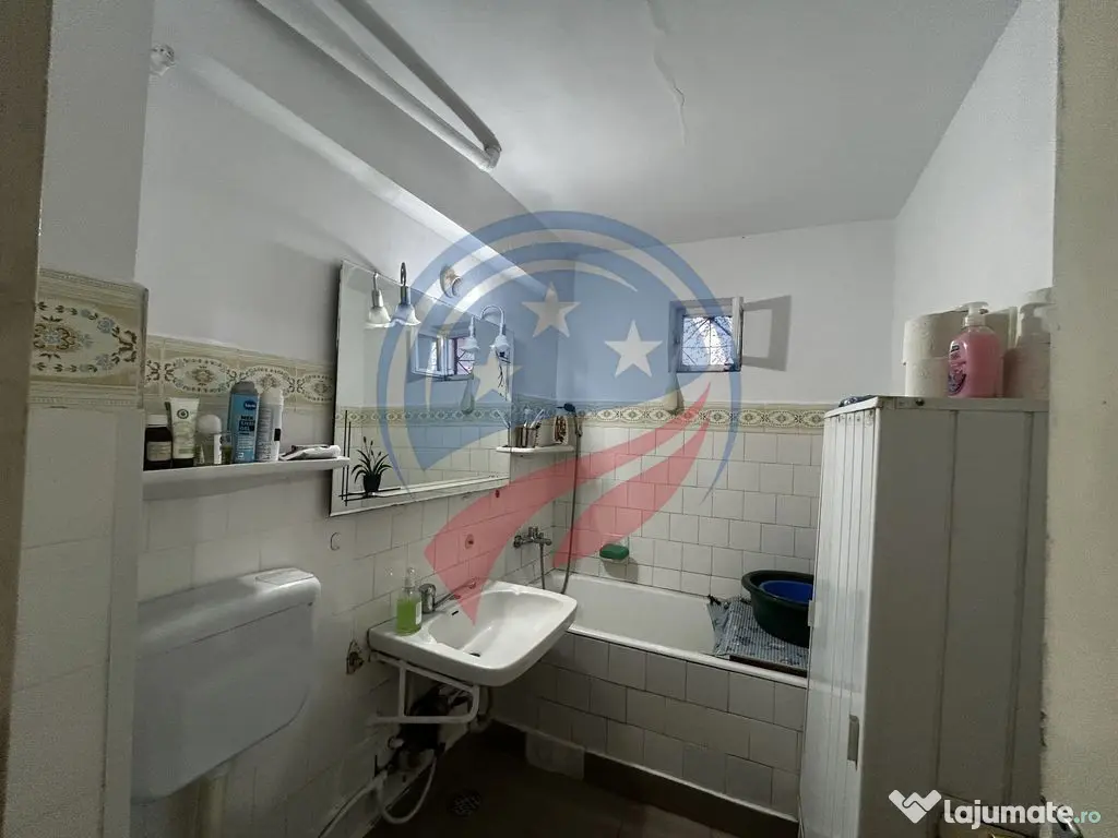 Apartament 3 camere decomandat, 2 balcoane – Str. 1848 