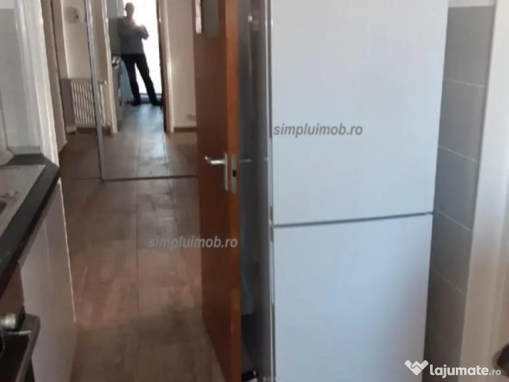 Vand apartament 2 camere, mobilat, la 5 minute de metrou ... 